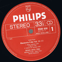 Charger l'image dans la galerie, Haydn* - Beaux Arts Trio : Piano Trios H.XV Nos. C1 & 41 (Volume 14) (LP)