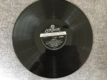 Load image into Gallery viewer, Franz Lehár - Hilde Güden, Emmy Loose, Murray Dickie, Waldemar Kmentt, Harald Pröglhoff, Chor* Und Orchester Der Wiener Staatsoper Dirigent: Rudolf Moralt : Giuditta (Complete Operetta) (3xLP, Album)