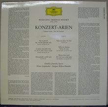 Load image into Gallery viewer, Gundula Janowitz, Wolfgang Amadeus Mozart, Wiener Symphoniker, Wilfried Boettcher : Konzert-Arien von Wolfgang Amadeus Mozart (LP, Album)
