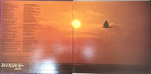 Laden Sie das Bild in den Galerie-Viewer, Johnny Rivers : Realization (LP, Album, Gat)