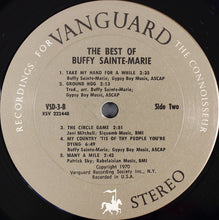 Laden Sie das Bild in den Galerie-Viewer, Buffy Sainte-Marie : The Best Of Buffy Sainte-Marie (2xLP, Comp)