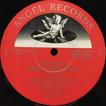 Load image into Gallery viewer, Rossini* - Maria Callas, Nicolai Gedda, Nicola Rossi-Lemeni, Jolanda Gardino, Franco Calabrese, Mariano Stabile, Coro* E Orchestra Del Teatro Alla Scala, Gianandrea Gavazzeni : Il Turco In Italia (3xLP, Album, Mono + Box)