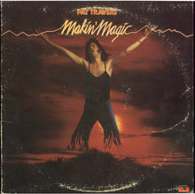 Laden Sie das Bild in den Galerie-Viewer, Pat Travers : Makin' Magic (LP, Album, PRC)