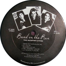 Laden Sie das Bild in den Galerie-Viewer, Paul McCartney & Wings* : Band On The Run (LP, Album, RE, Ter)