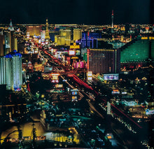 Laden Sie das Bild in den Galerie-Viewer, Nancy Wilson : Live From Las Vegas (CD)