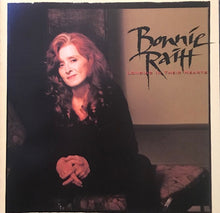 Laden Sie das Bild in den Galerie-Viewer, Bonnie Raitt : Longing In Their Hearts (CD, Album, Club)
