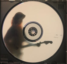 Laden Sie das Bild in den Galerie-Viewer, Bonnie Raitt : Longing In Their Hearts (CD, Album, Club)