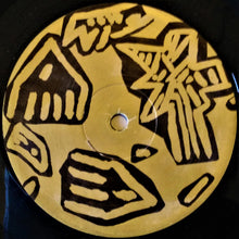 Laden Sie das Bild in den Galerie-Viewer, 17 Pygmies : Jedda By The Sea (LP, Album, RP)