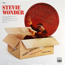 Laden Sie das Bild in den Galerie-Viewer, Stevie Wonder : Signed Sealed & Delivered (LP, Album, RE)