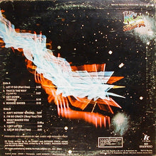 Laden Sie das Bild in den Galerie-Viewer, KC And The Sunshine Band* : KC And The Sunshine Band (LP, Album)