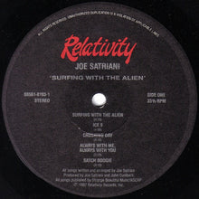 Laden Sie das Bild in den Galerie-Viewer, Joe Satriani : Surfing With The Alien (LP, Album, EMW)