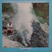 Laden Sie das Bild in den Galerie-Viewer, Jimmy Buffett : Volcano (LP, Album, Pin)