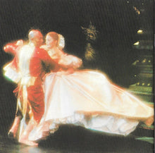 Laden Sie das Bild in den Galerie-Viewer, Lee Guber & Shelly Gross Present Yul Brynner And Constance Towers (2) : The King And I (CD, Album, RE)