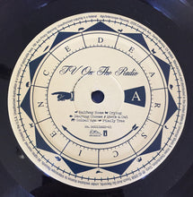 Load image into Gallery viewer, TV On The Radio : Dear Science (LP, Album, Gat)