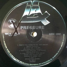 Laden Sie das Bild in den Galerie-Viewer, Pressure (19) : Pressure (LP, Album, Glo)
