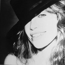 Charger l'image dans la galerie, Carly Simon : Spy (LP, Album, Gat)