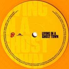 Laden Sie das Bild in den Galerie-Viewer, The Rolling Stones : Living In A Ghost Town (10", S/Sided, Single, Ltd, Ora)