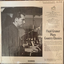 Laden Sie das Bild in den Galerie-Viewer, Floyd Cramer : Plays Country Classics (LP, Album)