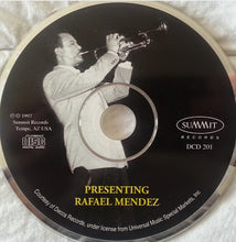 Laden Sie das Bild in den Galerie-Viewer, Rafael Mendez : Presenting Rafael Mendez (CD, Comp)
