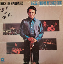 Laden Sie das Bild in den Galerie-Viewer, Merle Haggard And The Strangers (5) : Okie From Muskogee (Recorded "Live" In Muskogee, Oklahoma) (LP, Album, Jac)