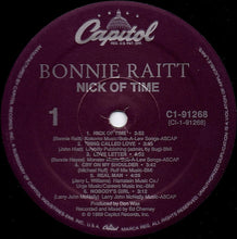 Laden Sie das Bild in den Galerie-Viewer, Bonnie Raitt : Nick Of Time (LP, Album, Spe)