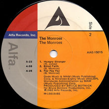 Laden Sie das Bild in den Galerie-Viewer, The Monroes (2) : The Monroes (LP, MiniAlbum, Mon)