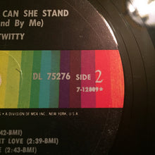 Laden Sie das Bild in den Galerie-Viewer, Conway Twitty : How Much More Can She Stand (LP, Glo)