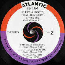 Laden Sie das Bild in den Galerie-Viewer, Charles Mingus : Blues & Roots (LP, Album, RE, 180)