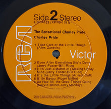 Laden Sie das Bild in den Galerie-Viewer, Charley Pride : The Sensational Charley Pride (LP, Album, Hol)