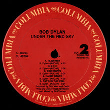 Laden Sie das Bild in den Galerie-Viewer, Bob Dylan : Under The Red Sky (LP, Album)
