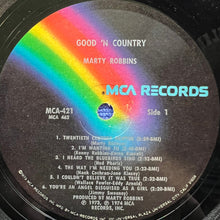 Laden Sie das Bild in den Galerie-Viewer, Marty Robbins : Good 'N Country (LP, Album, Glo)
