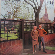 Load image into Gallery viewer, Fairport Convention : Unhalfbricking (LP, Album, RE)