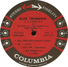 Laden Sie das Bild in den Galerie-Viewer, J.J. Johnson : Blue Trombone (LP, Album)
