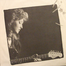 Load image into Gallery viewer, Bonnie Raitt : Nine Lives (LP, Album, Spe)
