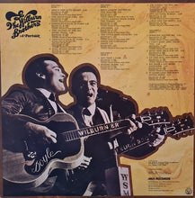 Laden Sie das Bild in den Galerie-Viewer, The Wilburn Brothers : A Portrait (2xLP, Comp, Glo)