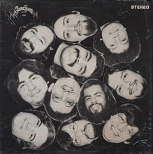 Laden Sie das Bild in den Galerie-Viewer, La Familia (3) : La Familia (LP, Album)