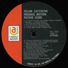 Laden Sie das Bild in den Galerie-Viewer, Nino Rota : Fellini Satyricon (Original Motion Picture Score) (LP)