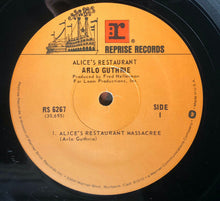 Laden Sie das Bild in den Galerie-Viewer, Arlo Guthrie : Alice's Restaurant (LP, Album, RE, Los)