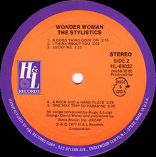 Laden Sie das Bild in den Galerie-Viewer, The Stylistics : Wonder Woman (LP, Album)