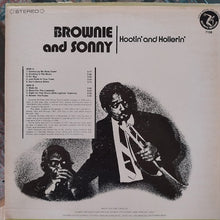 Laden Sie das Bild in den Galerie-Viewer, Brownie And Sonny* : Hootin' And Hollerin' (LP, Album)