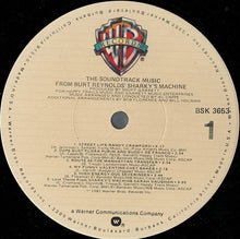 Laden Sie das Bild in den Galerie-Viewer, Various : The Soundtrack Music From Burt Reynolds Sharky's Machine (LP, Album, Jac)