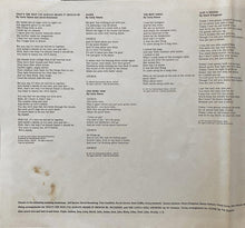 Laden Sie das Bild in den Galerie-Viewer, Carly Simon : Carly Simon (LP, Album, RE, PRC)