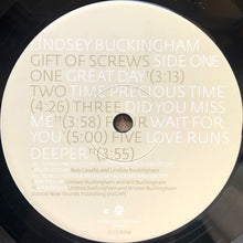 Laden Sie das Bild in den Galerie-Viewer, Lindsey Buckingham : Gift Of Screws (LP, Album + CD, Album)