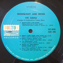 Laden Sie das Bild in den Galerie-Viewer, Vic Dana : Moonlight And Roses (LP)