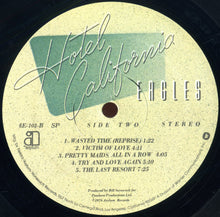 Laden Sie das Bild in den Galerie-Viewer, Eagles : Hotel California (LP, Album, RE, SP )