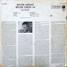 Laden Sie das Bild in den Galerie-Viewer, Miles Davis + 19 - Orchestra Under The Direction Of Gil Evans : Miles Ahead (LP, Album, Mono, Sai)