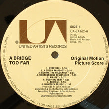 Laden Sie das Bild in den Galerie-Viewer, John Addison : A Bridge Too Far (Original Motion Picture Score) (LP, Album, Gat)