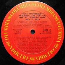 Laden Sie das Bild in den Galerie-Viewer, Ella Fitzgerald : Newport Jazz Festival Live At Carnegie Hall, July 5, 1973 (2xLP, Album, Gat)