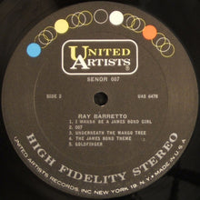 Laden Sie das Bild in den Galerie-Viewer, Ray Barretto : Señor 007 (LP, Album)