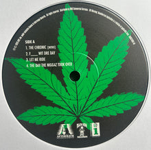 Load image into Gallery viewer, Dr. Dre : The Chronic (2xLP, Album, RE)